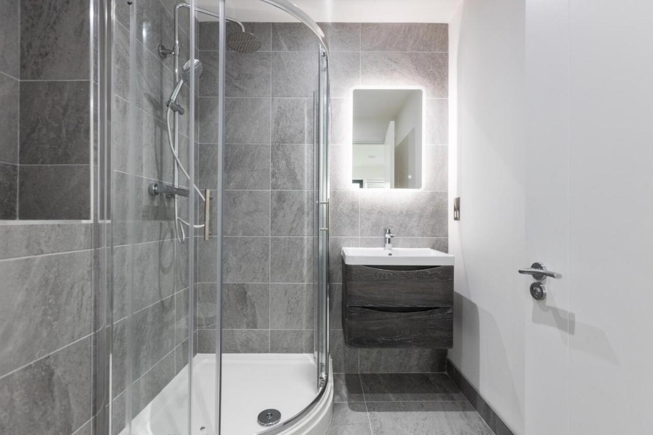 City Centre Luxury Apartment Belfast Buitenkant foto