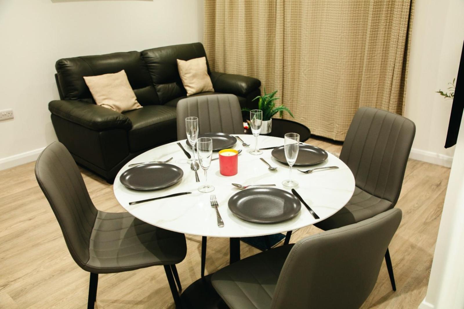 City Centre Luxury Apartment Belfast Buitenkant foto
