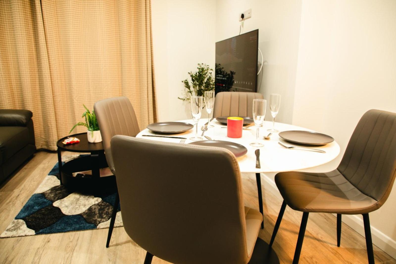 City Centre Luxury Apartment Belfast Buitenkant foto